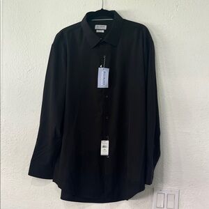 Bill Blass Essentials Fitted Black Dress Shirt